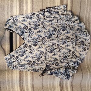 WHBM Flowy sleeve blouse